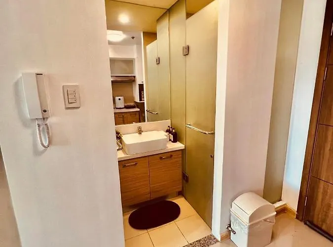 Elegant Room @ Congressional Town Center Aparthotel 2*